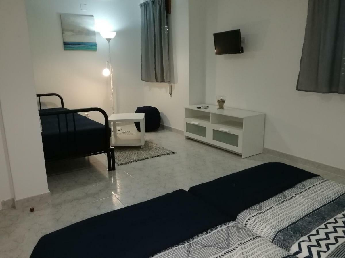 Ocean'S 7 - Lagos Guest House Eksteriør billede